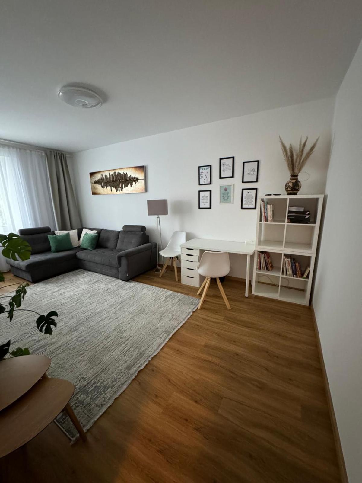 Sunny And Elegant Apartament In Central Location Graz Extérieur photo